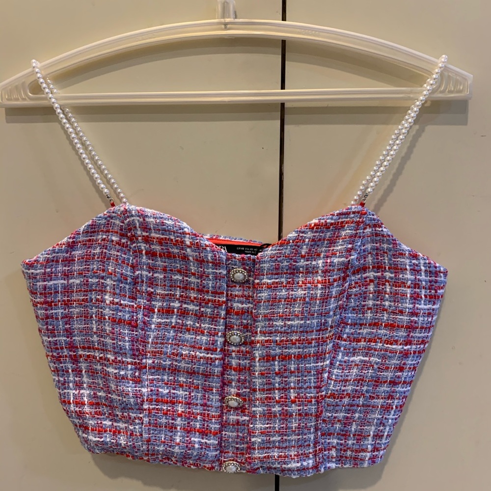 Zara Pearl Crop Top - Picture 5 of 7